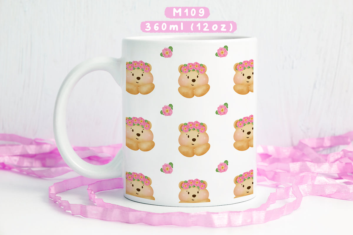 Ly sứ gấu nhỏ và hoa hồng