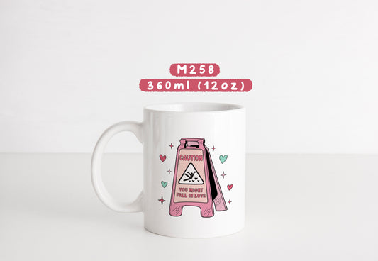 Ly sứ Caution, you might fall in love - M258