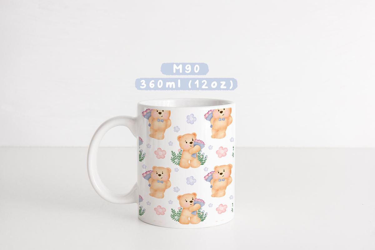 Ly sứ gấu nhỏ ôm hoa